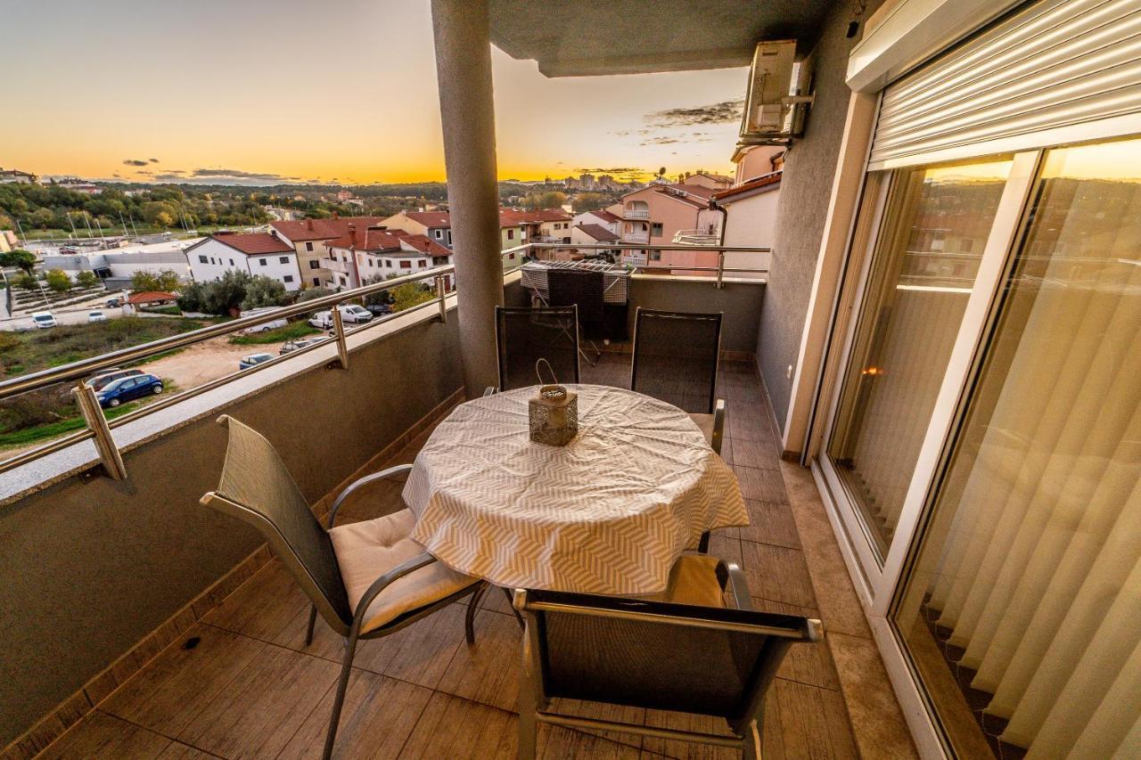 Villa Twins Markovic Pula Exterior foto