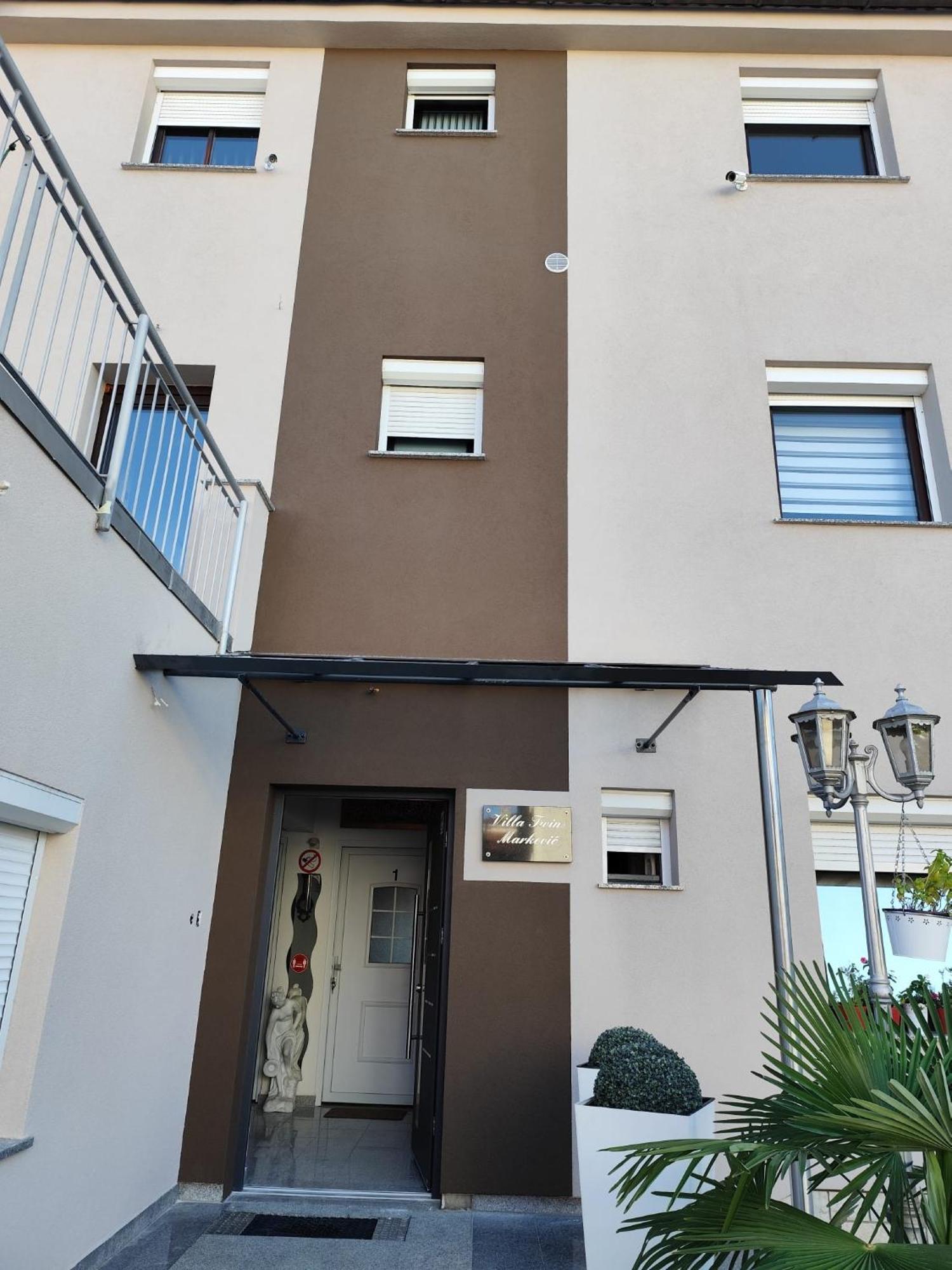 Villa Twins Markovic Pula Exterior foto